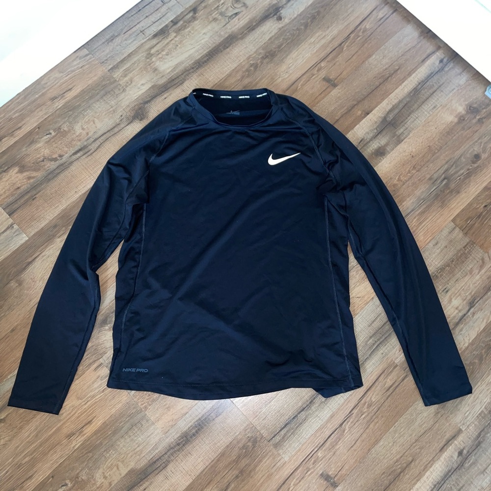 Nike pro long-sleeve too